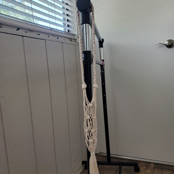 HP 🎉Macramé Wine Holder - Picture 4 of 5